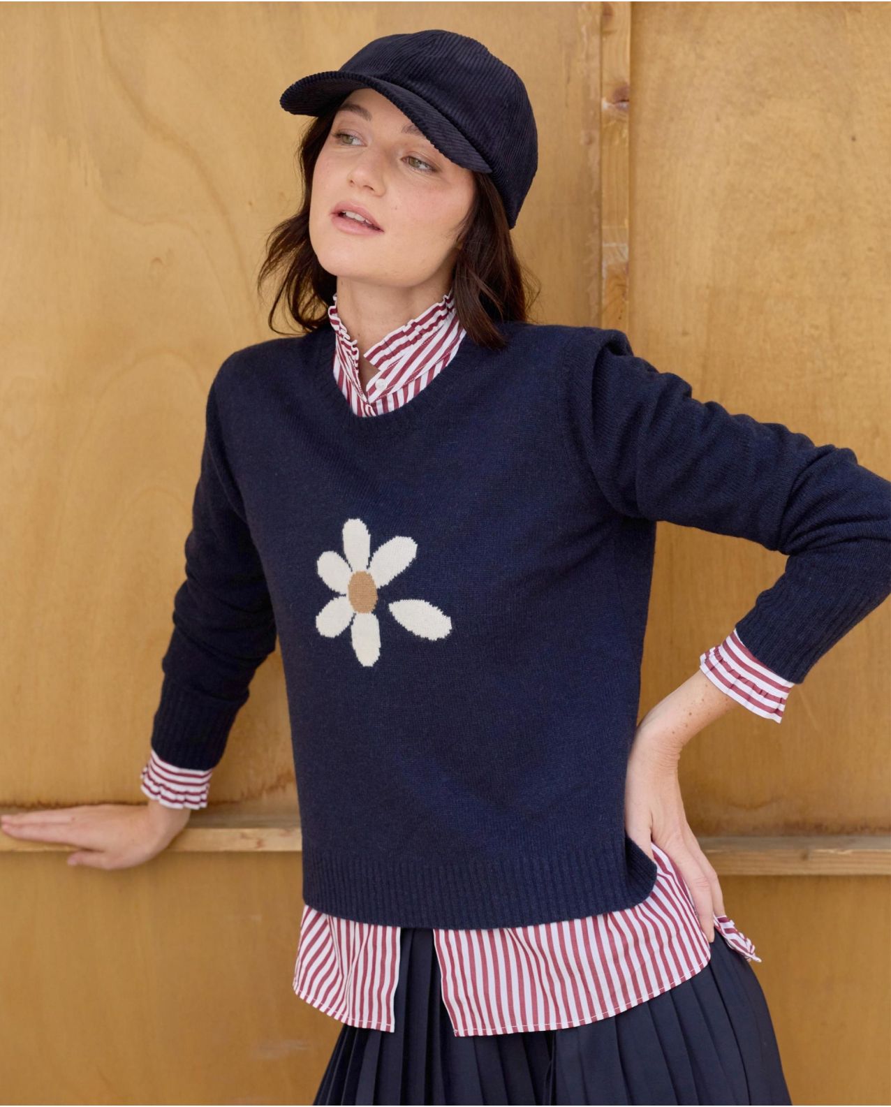 pull MARGUERITE