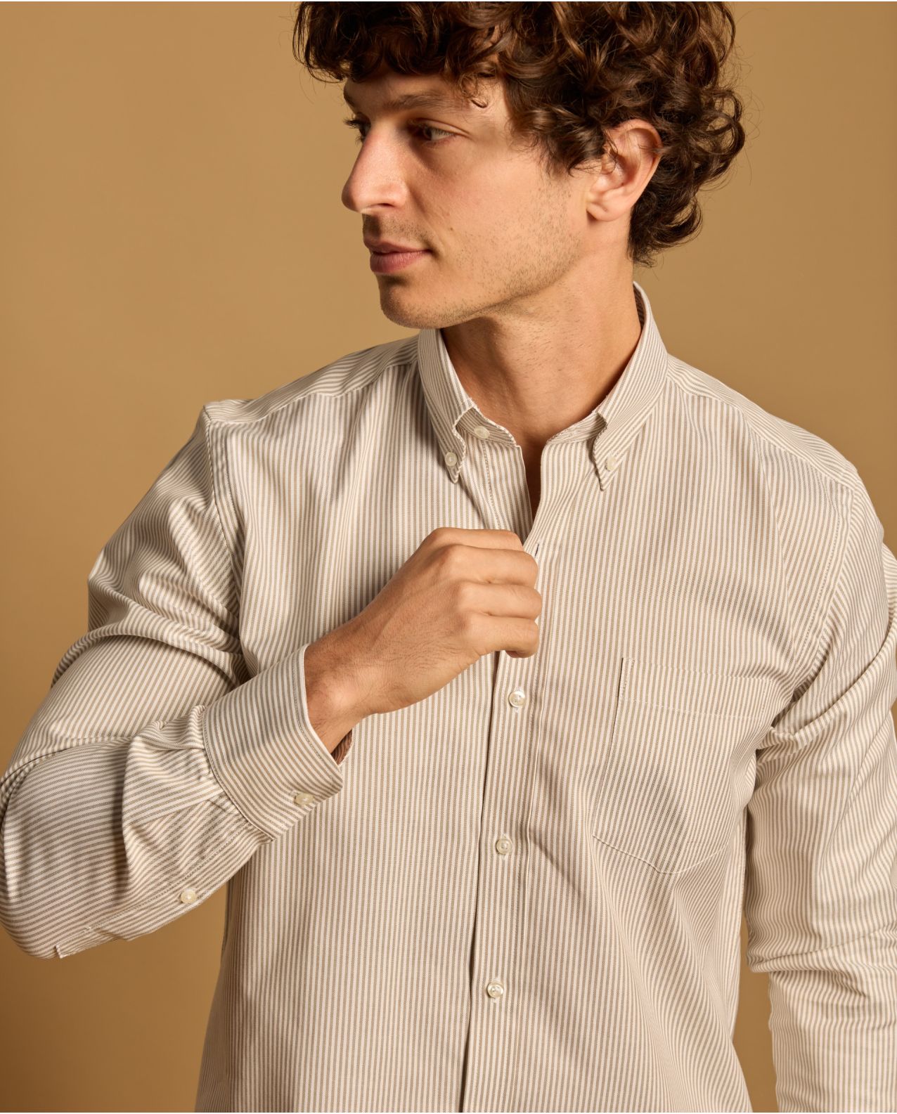 Chemise col boutonné manches longues