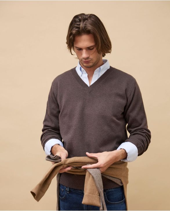 Pull col V marron 100% lambswool