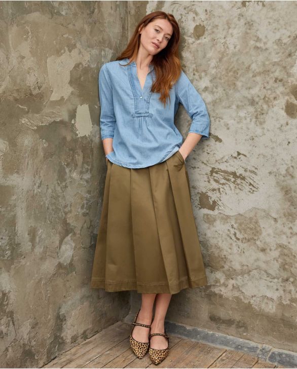 Blouse encolure V croisée denim