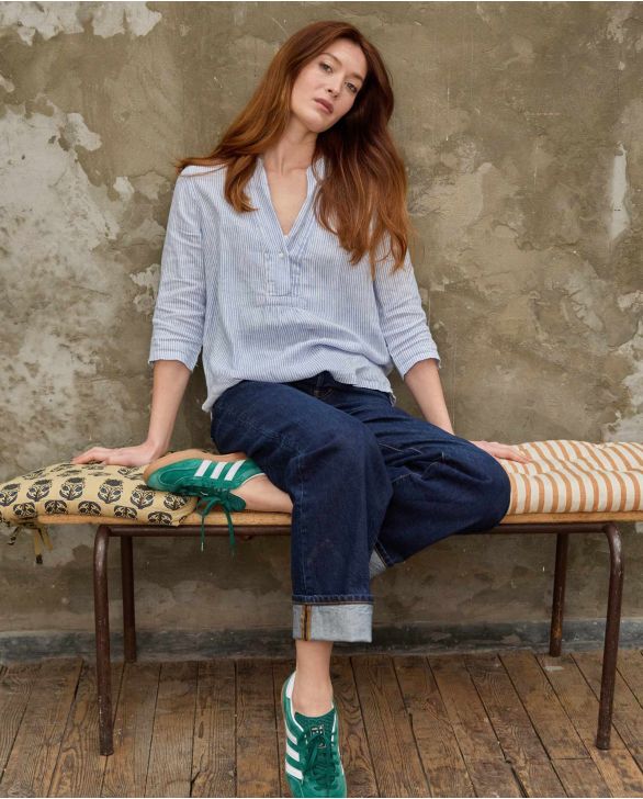 Blouse encolure V croisée lin rayure ciel