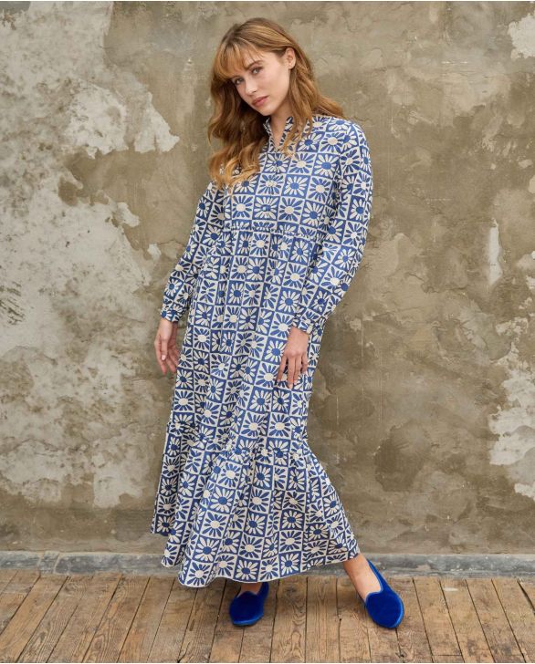 Robe longue col mao imprimé marguerite 