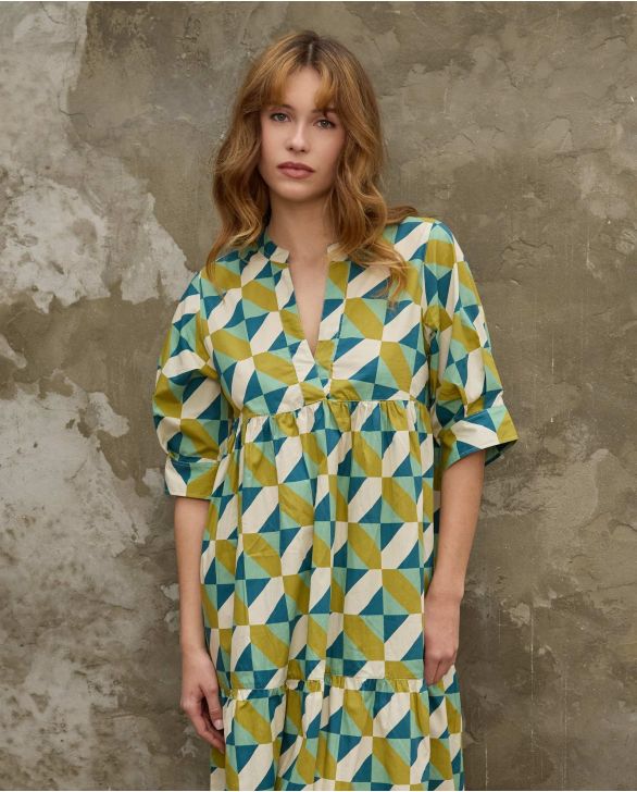 Robe mi-longue col rond imprimé géométrique vert