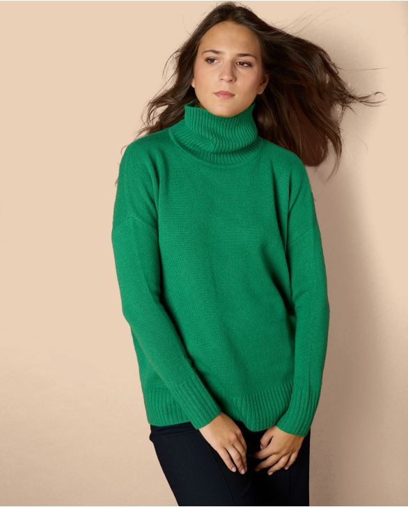 Pull col roulé ample vert pré 100% cachemire