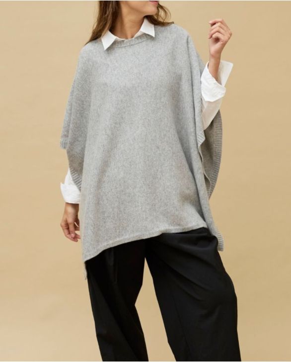 Poncho col rond gris clair 100% cachemire