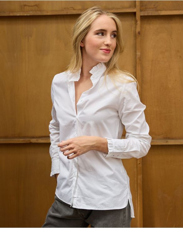 Chemisier col et poignets à volants blanc