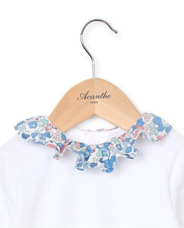 Dors bien blanc col volanté en tissu Liberty Betsy