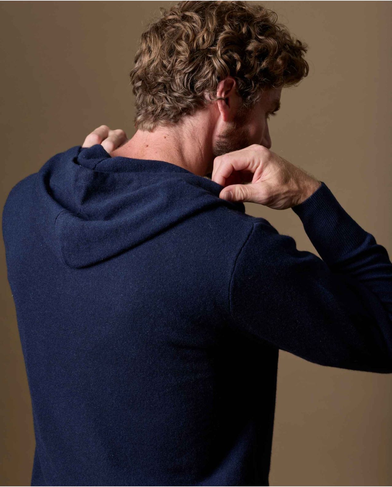 pull LEON 