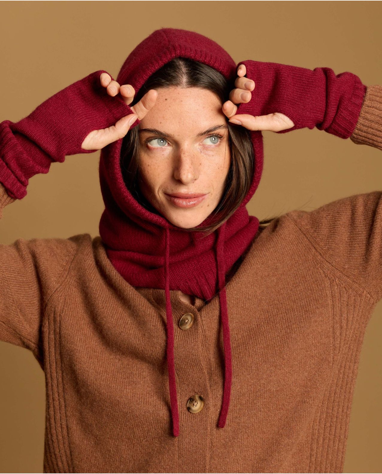 factice femme cagoules