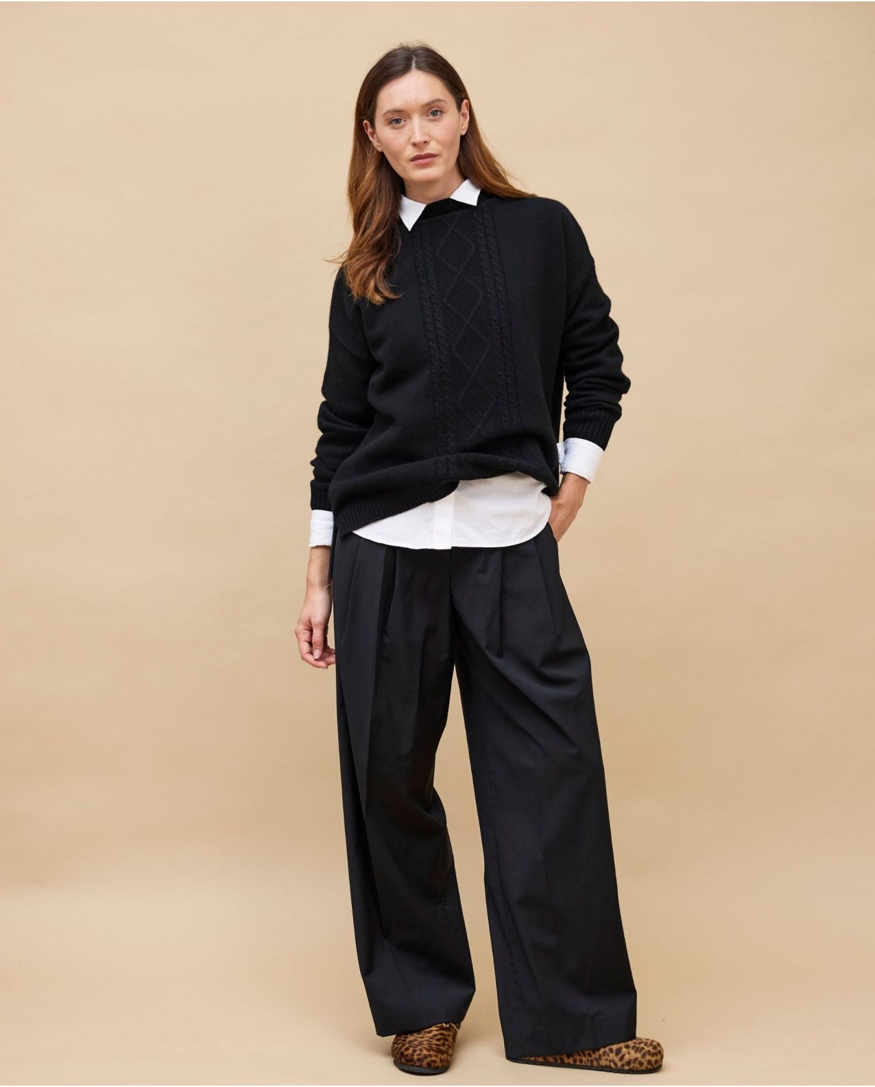 Pull col montant torsade noir 100% cachemire