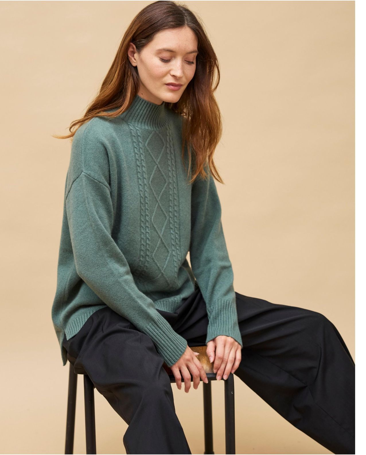 Pull col montant torsade vert mousse 100% cachemire