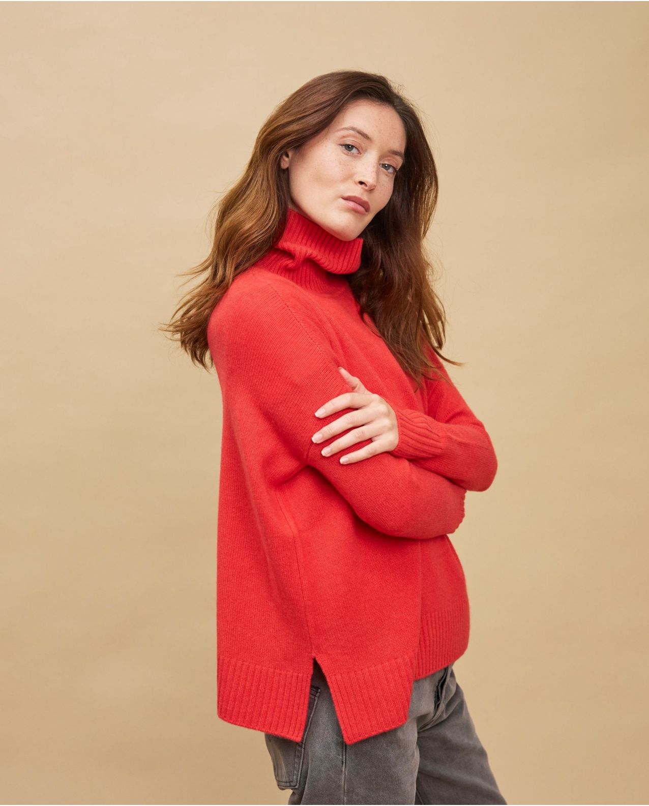 Pull col roulé ample orange 100% cachemire