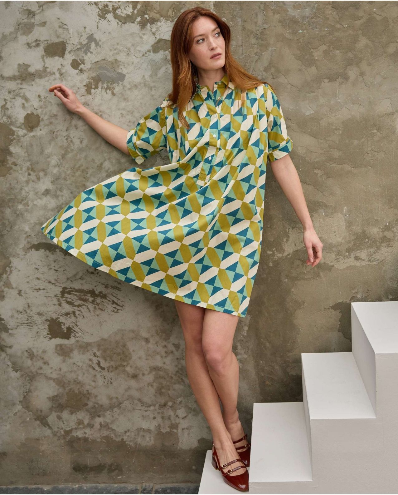 Robe ample plis plats imprimé géométrique vert