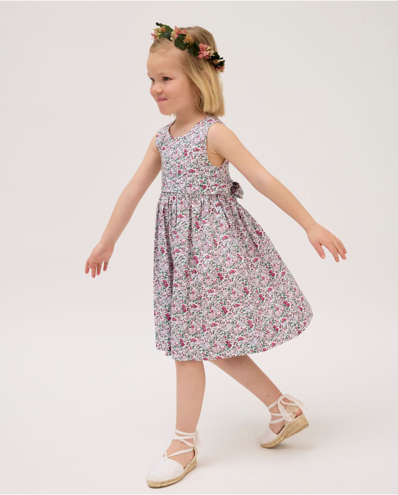 Robe chasuble courte imprimé fleur rose